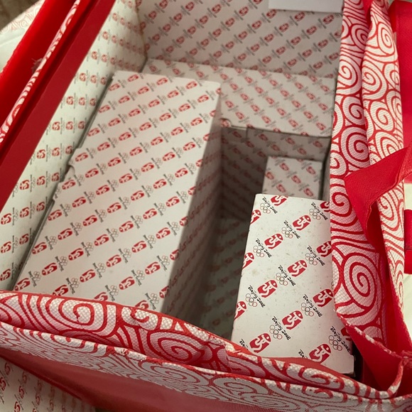 Limited Addition 2008 Beijing Olympics Porcelain China Set/ 48 pieces New - Picture 6 of 10